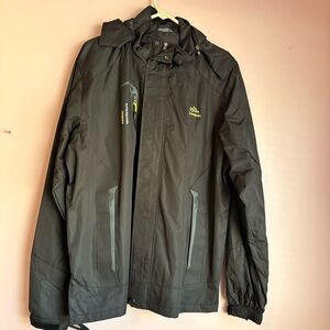 Outdoor Sport NWOT Men's Black Waterproof Raincoat